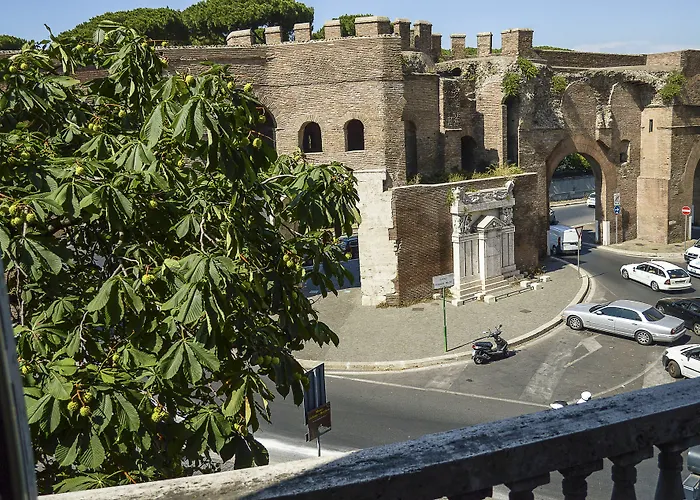 Borghese Prestige 4* Roma